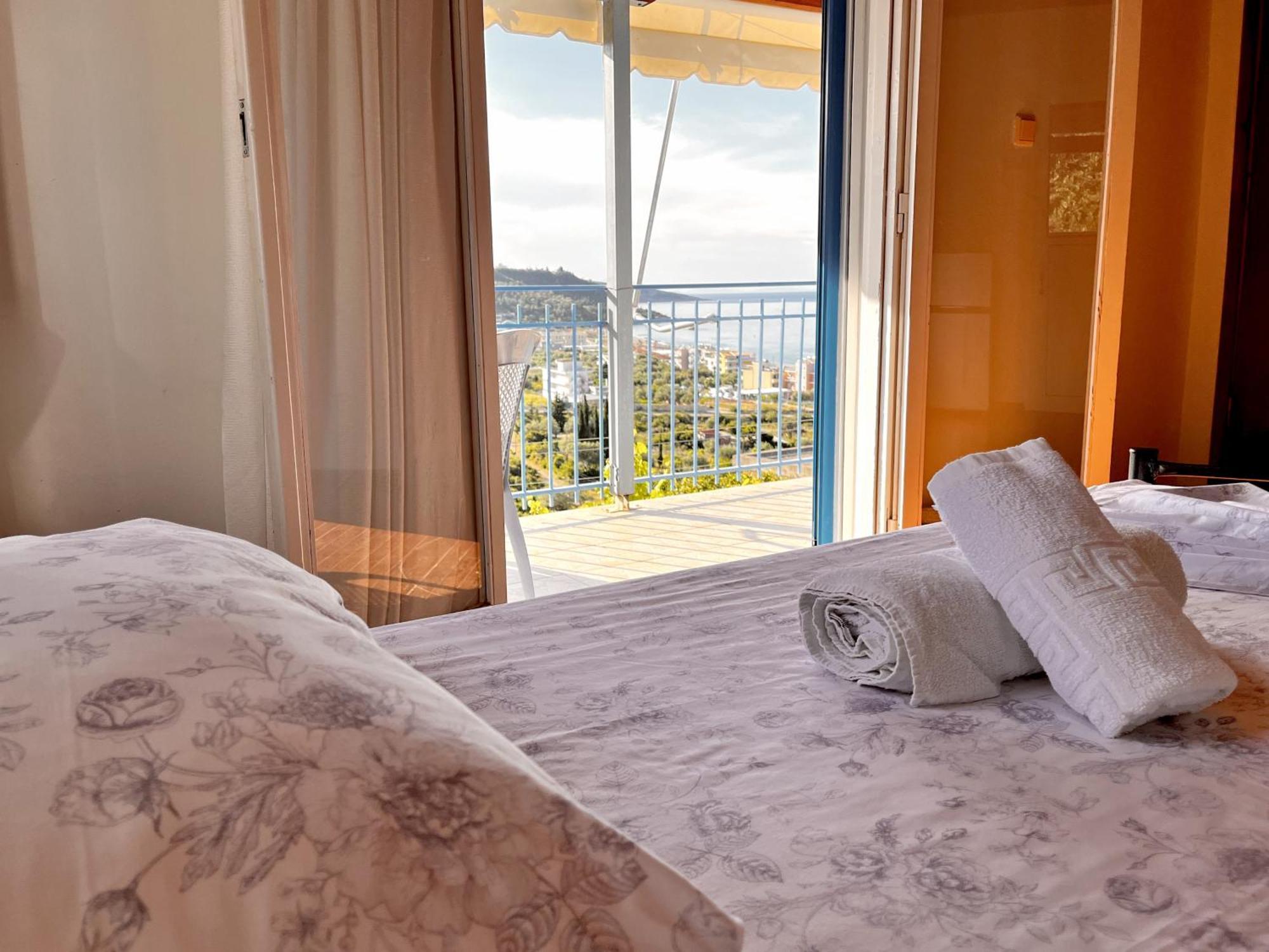 ホテル Sea Horizon House Alexis ヒマラ エクステリア 写真